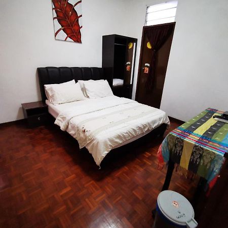 Hotel Dou Houz Gurney George Town Exteriér fotografie