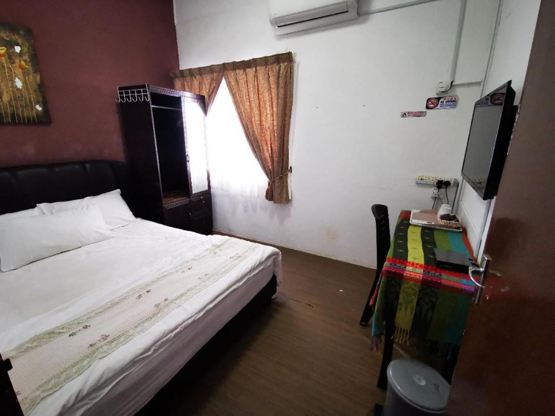 Hotel Dou Houz Gurney George Town Exteriér fotografie