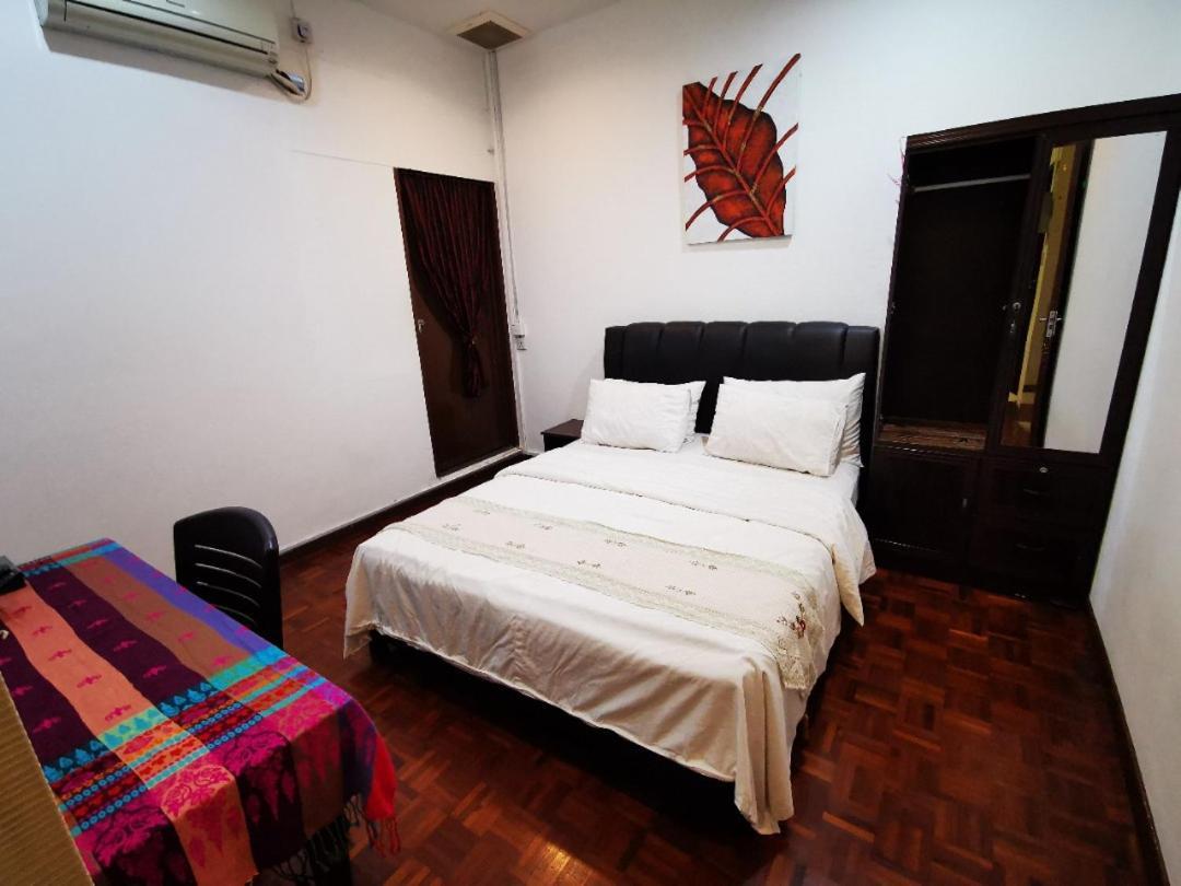 Hotel Dou Houz Gurney George Town Exteriér fotografie